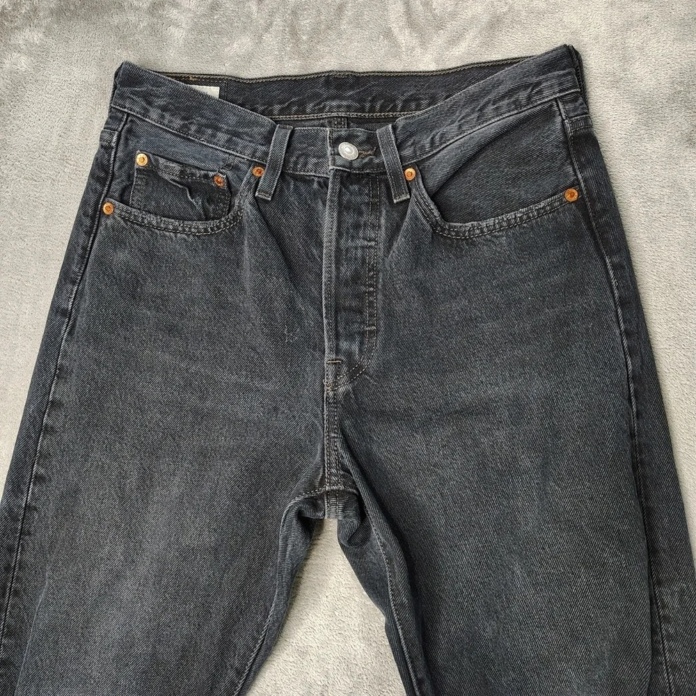 Levi's Premium 501 S Jeans Womens 28 Black Solid Distressed Frayed Hem Straight